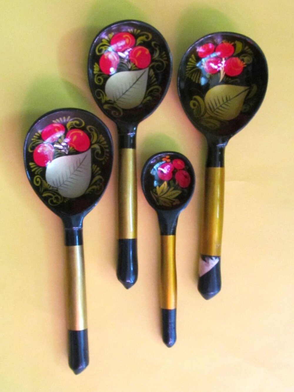 Vintage Russian Khokhloma Wood Folk Art spoon lot
